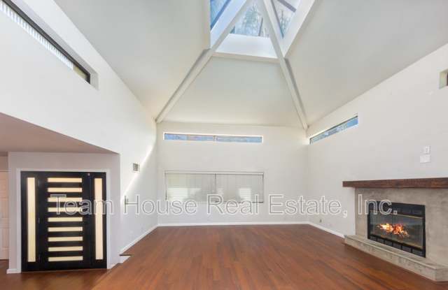 5845 S. Mansfield Avenue