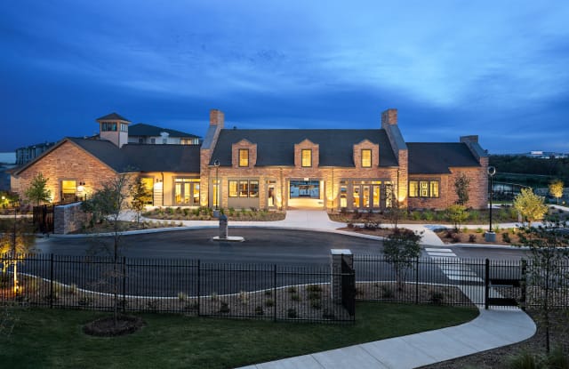 Photo of Salado at Red Berry