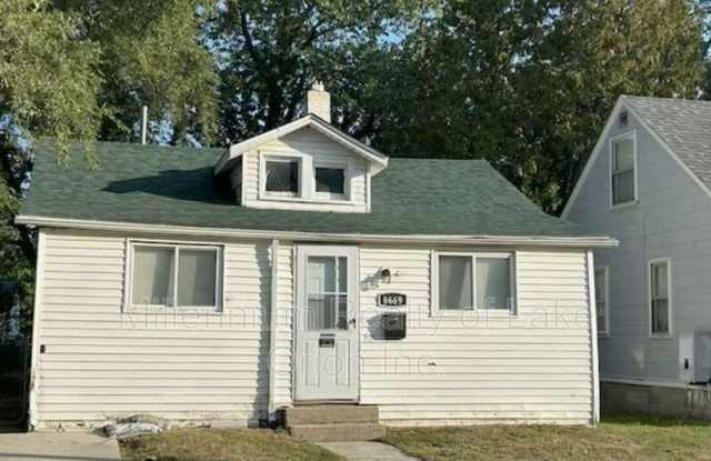 Photo of 8669 Hupp Ave