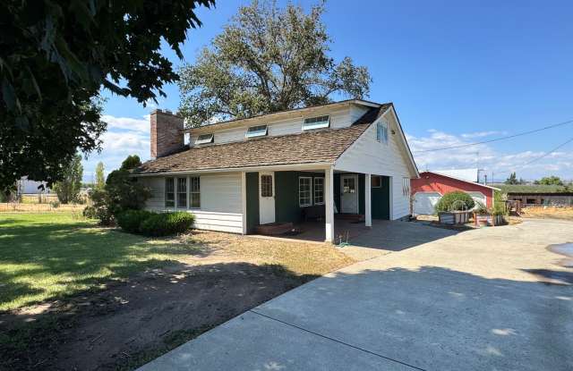 West Valley 3 bedroom country home with 3 bay shop