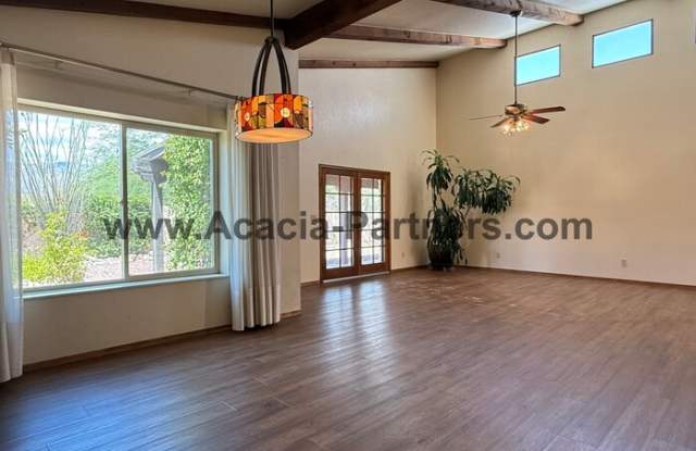 7211 East River Canyon Way