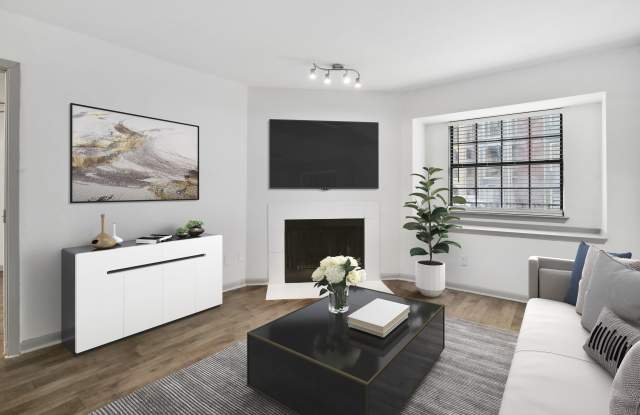 Forest Hills Apartments