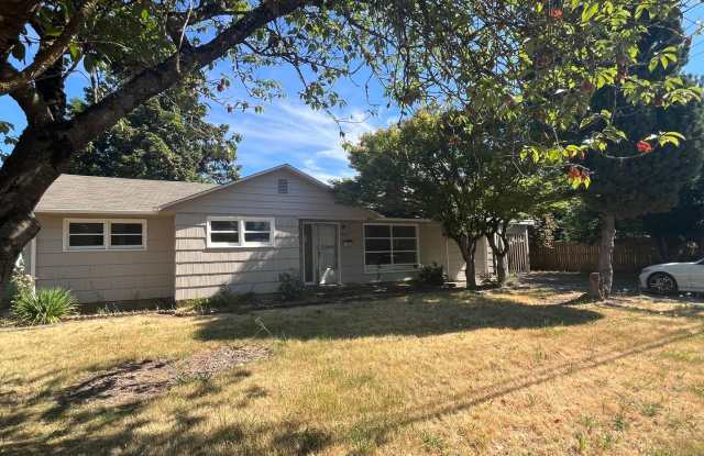 New flooring, New Paint. Garage  Carport