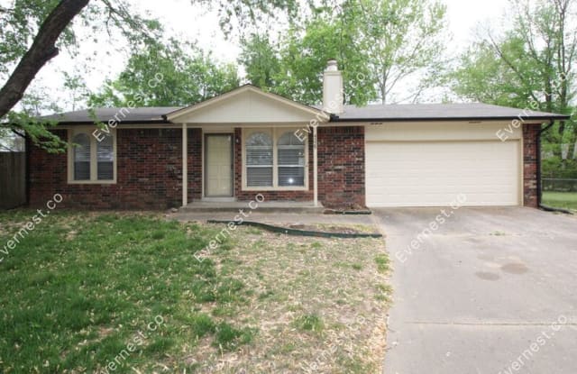 4329 S Ash Ave - 4329 South Ash Avenue, Broken Arrow, OK 74011