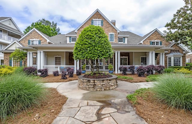 Lodge At Mallard Creek Charlotte Nc Apartments For Rent