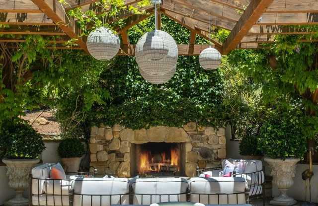 Photo of 7110 Gobernador Canyon Road