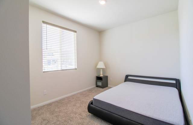 15566 Raptor Road