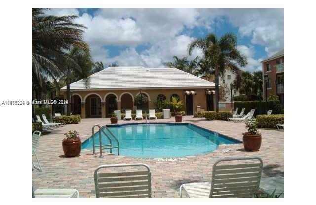777 SW 111th Way