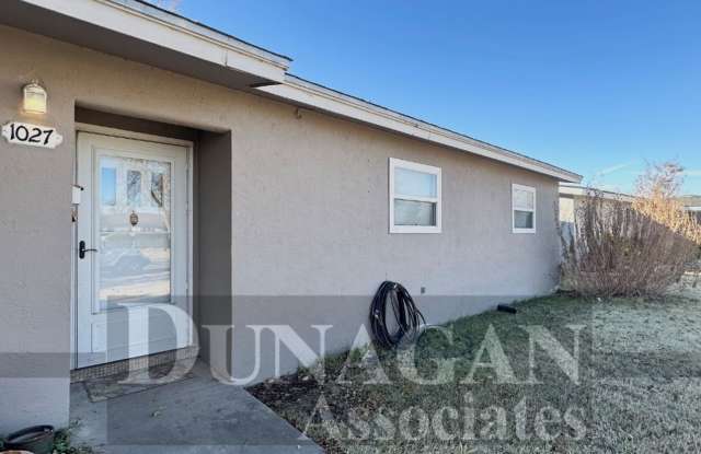 Photo of 3 Bedroom 1.5 Bath - Furnished