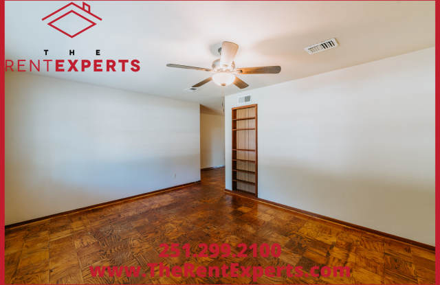 Photo of 908 East David Langan Drive