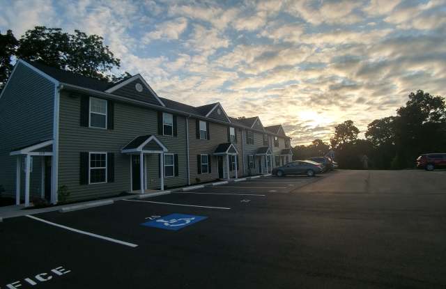 101 Williams Road - Room 3