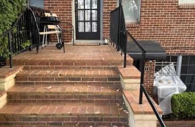 Photo of 109 Circle Drive unit: 117