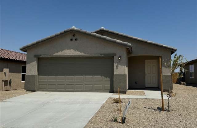 2483 Tapatio Drive