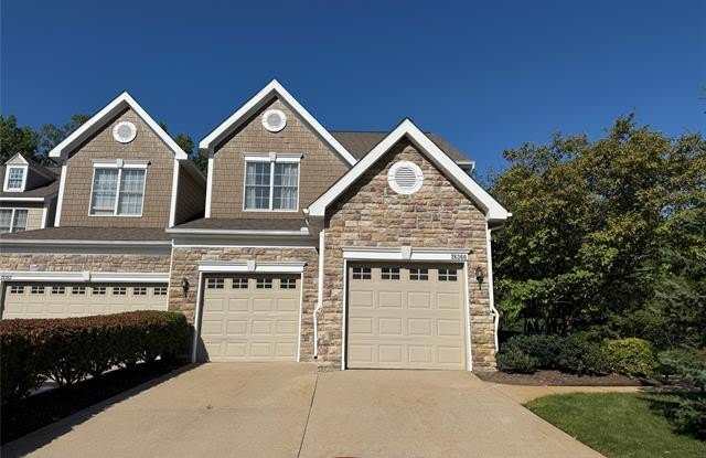 26360 FIELDSTONE Drive