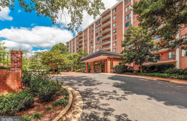 3101 NEW MEXICO AVE NW #1112