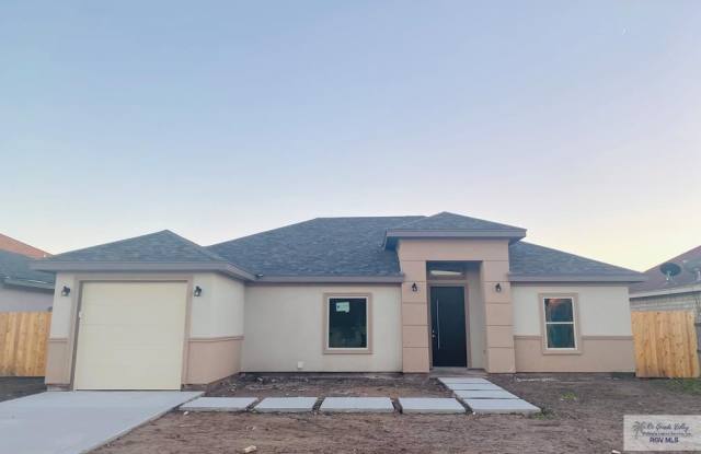 7606 AGAVE AVE