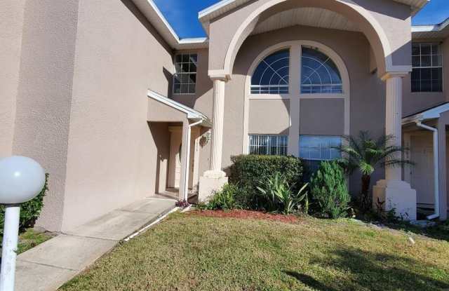 1659 WINDSOR OAK COURT