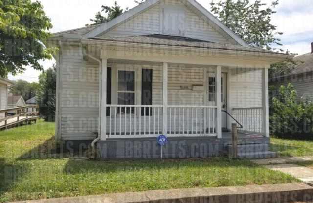 2204 Hill Avenue,
