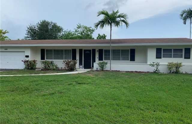 8445 SW 107TH ST MIAMI, FL - 8445 Southwest 107th Street, Kendall, FL 33156