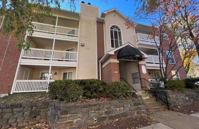 1530 LINCOLN Way unit: 202