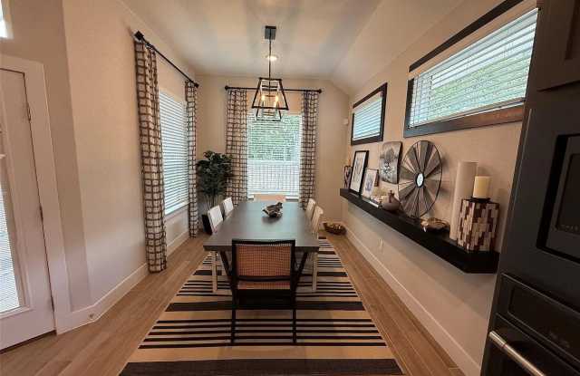 Room in 4 Bedroom Home at Craven Hill Ln