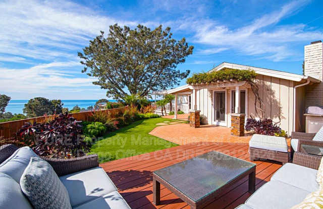 573 Amphitheatre Dr