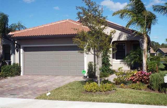 10864 Glenhurst ST - 10864 Glenhurst Street, Fort Myers, FL 33913