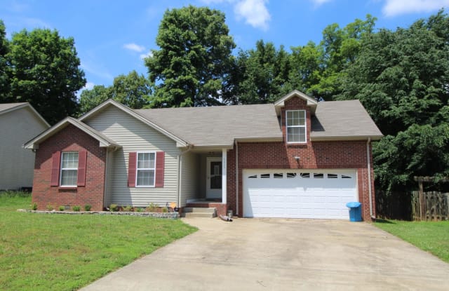 3323 S SENSENEY CIR - 3323 South Senseney Circle, Clarksville, TN 37042