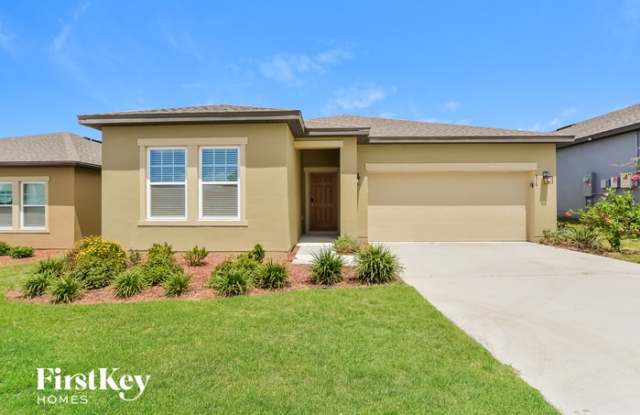 Photo of 876 Orchid Grove Boulevard
