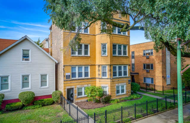 4808 North Paulina Apt.