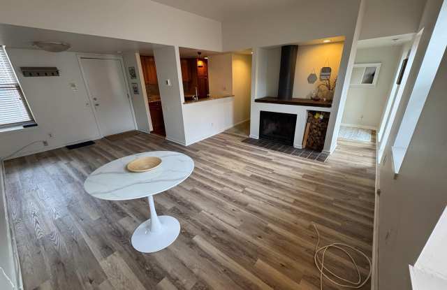 Photo of 746-48 E PASSYUNK Avenue unit: F