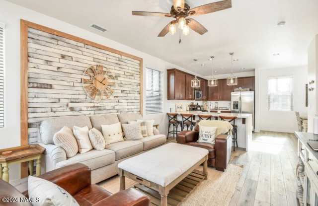 2591 West Pollo Circle