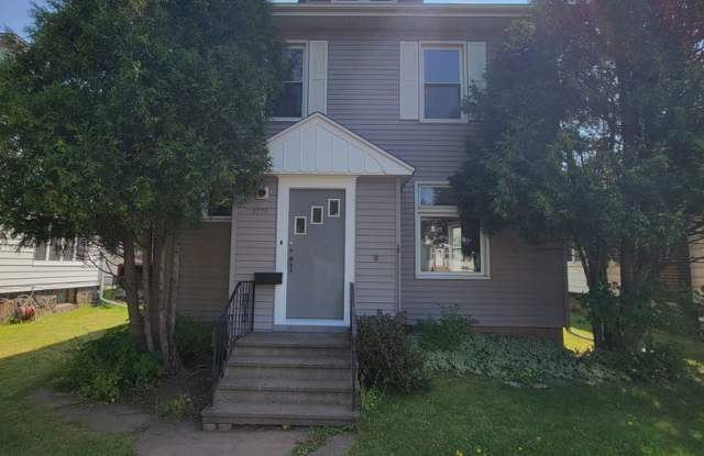 3726 Grand Ave