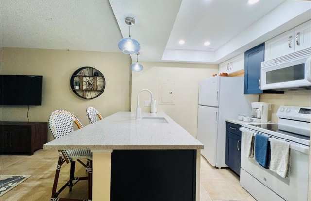 9800 S Ocean Drive unit: 211