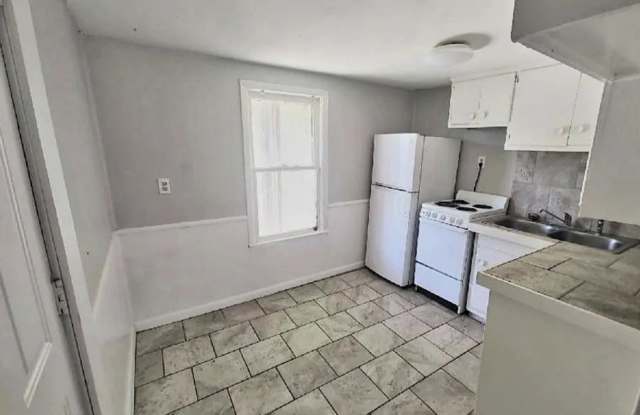 Cozy 1 Bedroom Apartment