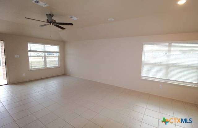 1705 Montell Street unit: B