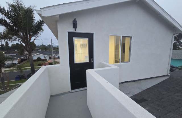 Beautiful new ADU for lease