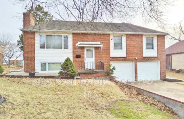 Photo of 16015 E 41st St S