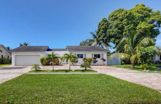 10530 Sunset Strip - 10530 Sunset Strip, Sunrise, FL 33322