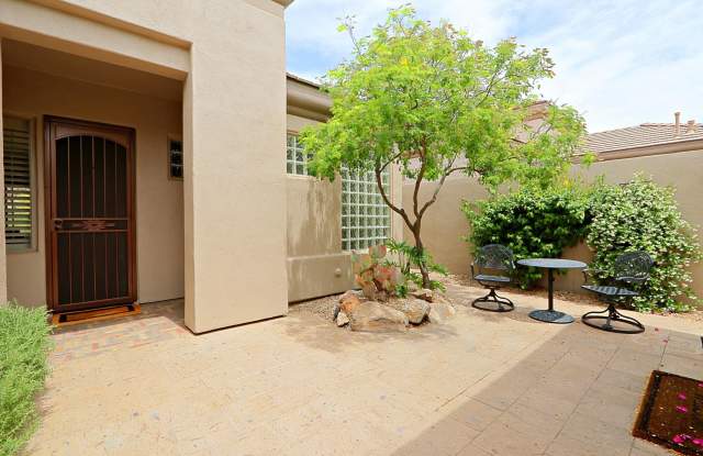 6960 E WHISPERING MESQUITE Trail