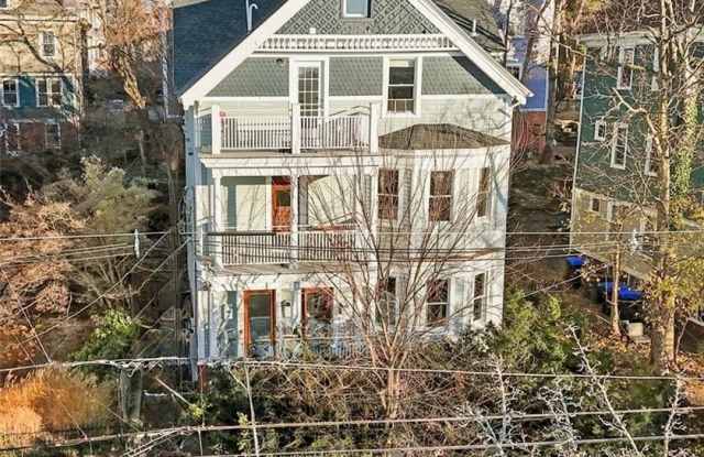 Photo of 36 Pratt Street