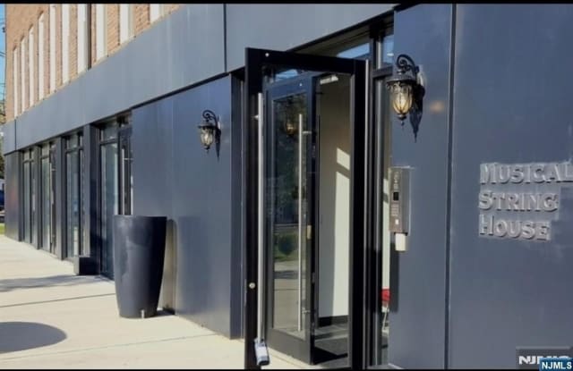 Musical String House