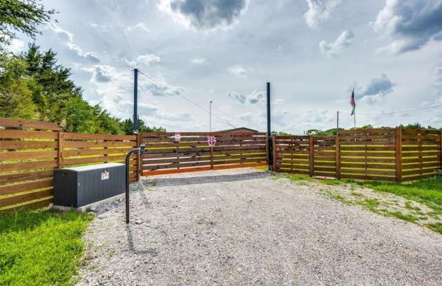 639 County Road 2275