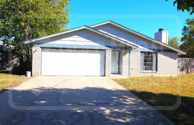 Photo of 2002 Sherman Dr – Your Next Killeen Home Sweet Home!