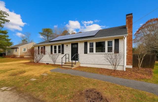 Photo of 660 Pitchers Way