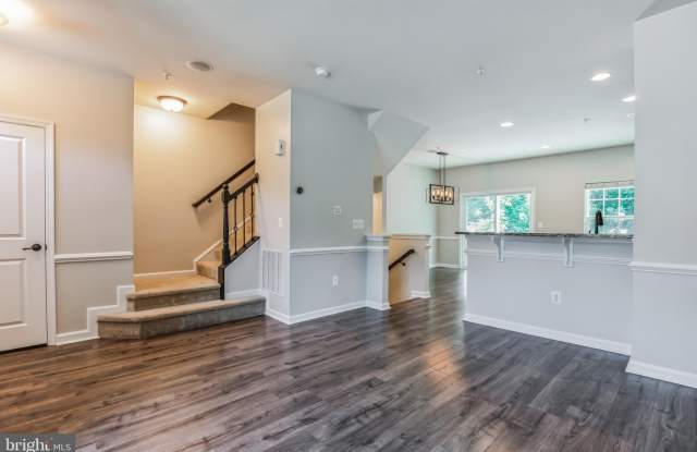 8443 CLEAR SPRING Drive