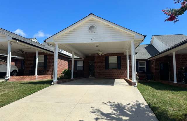 Available July 9th, 2026! Beautifully Renovated 2BR, 2BA Condo For Rent in The Terraces in Denver, NC - Close to Lake Norman