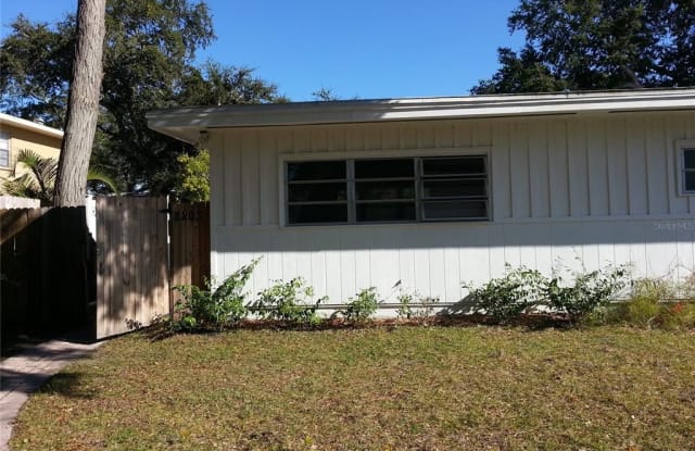 2203 MONTCLAIR DRIVE - 2203 Montclair Drive, Sarasota County, FL 34231