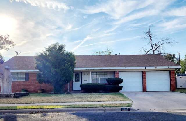 Photo of 3311 Stewart Ave