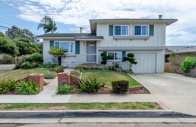 1500 West Oak Avenue - 1500 West Oak Avenue, Lompoc, CA 93436